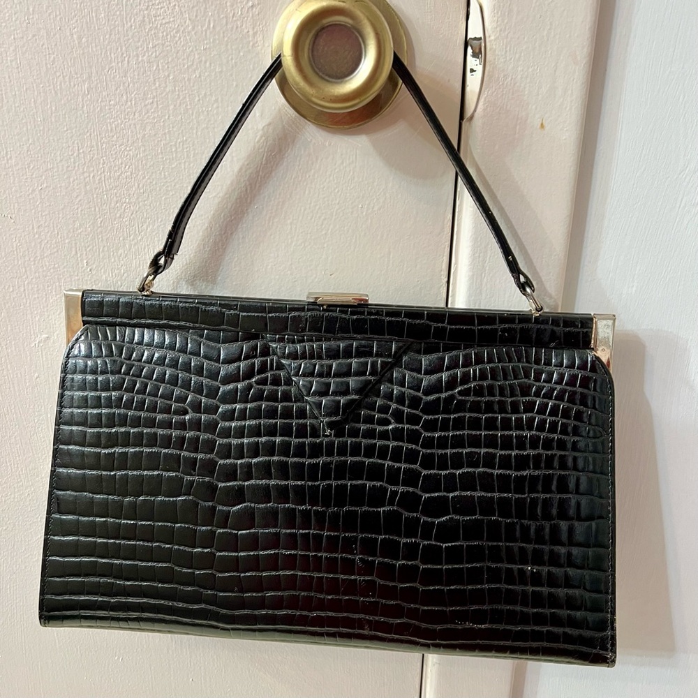 Melbourne Bags vintage Elegant Black Crocodile-Embossed Handbag